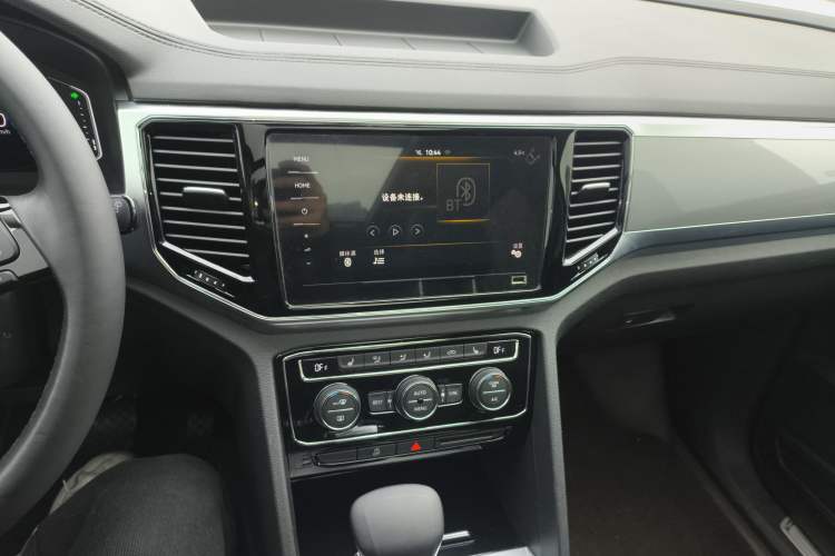 Used Volkswagen Teramont 2020 330TSI Two-Wheel-Drive Luxury Edition China VI Standard Audio And AC Panel