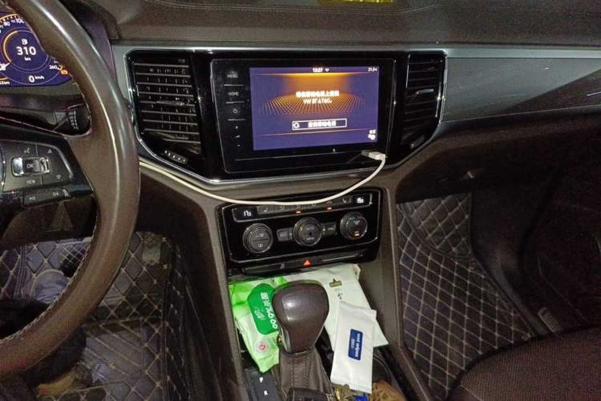 Used Volkswagen Teramont 2020 330TSI Two-Wheel-Drive Luxury Edition China VI Standard Audio And AC Panel