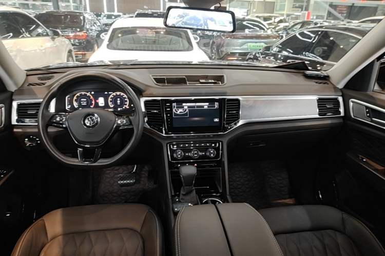 Used Volkswagen Teramont 2020 380TSI Four-Wheel Drive Flagship Version China VI Standard Audio And AC Panel