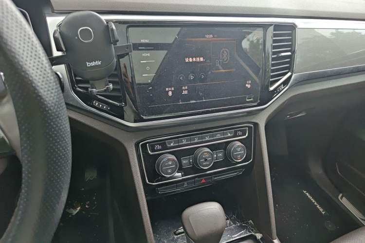 Used Volkswagen Teramont 2020 Revised Version 330TSI Two-Wheel Drive Luxury Edition Audio And AC Panel