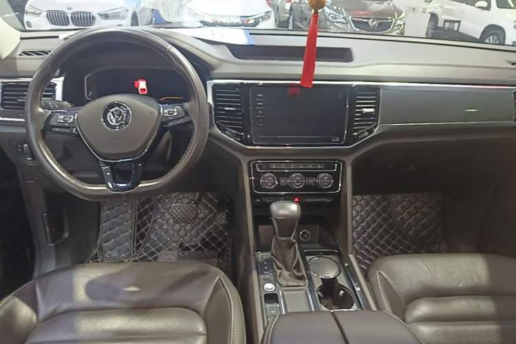 Used Volkswagen Teramont 2020 330TSI Two-Wheel-Drive Luxury Edition China VI Standard Audio And AC Panel