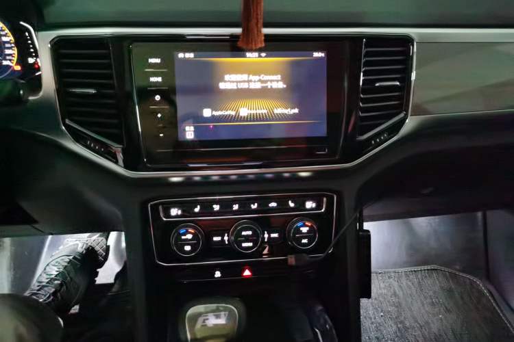 Used Volkswagen Teramont 2020 380TSI Four-Wheel Drive Luxury Version China VI Standard Audio And AC Panel