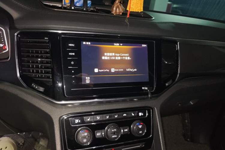 Used Volkswagen Teramont 2020 380TSI Four-Wheel Drive Luxury Version China VI Standard Audio And AC Panel
