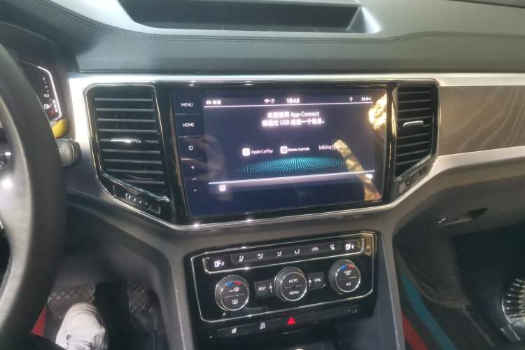 Used Volkswagen Teramont 2020 Revised Edition 530 V6 Four-Wheel Drive Prestige Flagship Version Audio And AC Panel