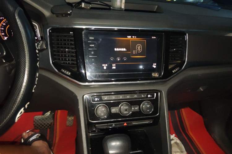 Used Volkswagen Teramont 2020 330TSI Two-Wheel-Drive Luxury Edition China VI Standard Audio And AC Panel