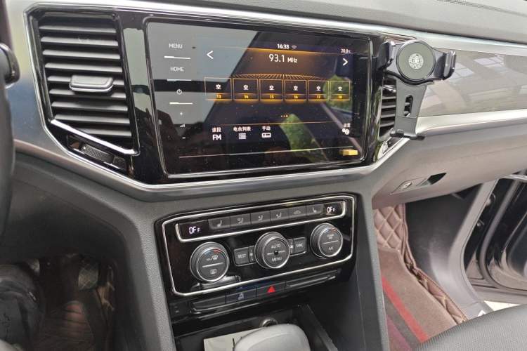 Used Volkswagen Teramont 2020 380TSI Four-Wheel Drive Luxury Version China VI Standard Audio And AC Panel