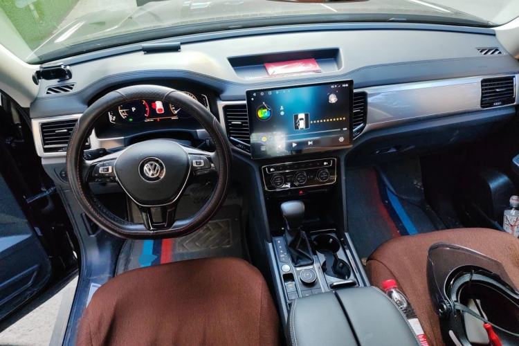 Used Volkswagen Teramont 2020 380TSI Four-Wheel Drive Luxury Version China VI Standard Center Console