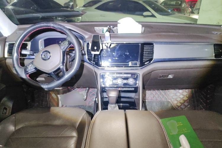 Used Volkswagen Teramont 2020 380TSI Four-Wheel Drive Luxury Version China VI Standard Center Console