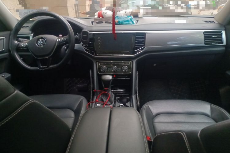 Used Volkswagen Teramont 2020 380TSI Four-Wheel Drive Luxury Version China VI Standard Center Console