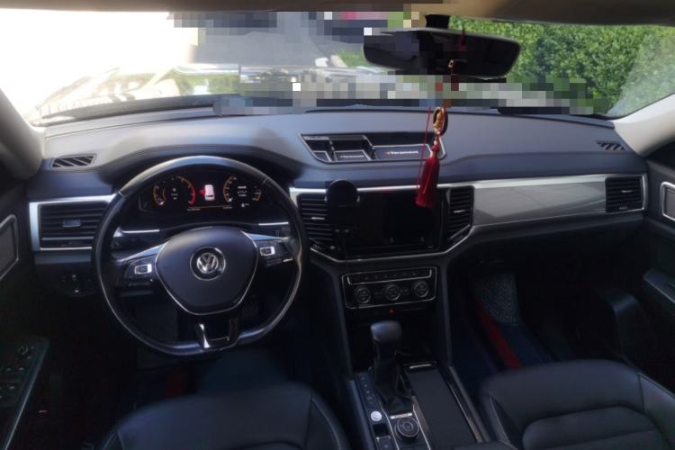 Used Volkswagen Teramont 2020 380TSI Four-Wheel Drive Luxury Version China VI Standard Center Console