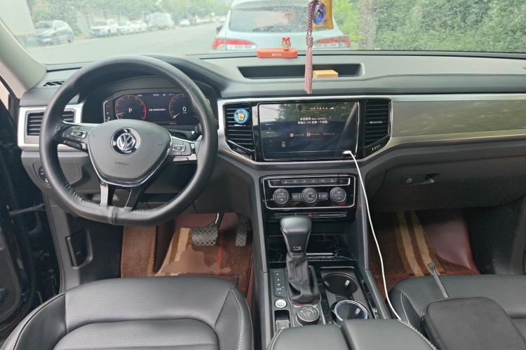 Used Volkswagen Teramont 2020 530 V6 Four-Wheel Drive Luxury Edition China V Standard Center Console