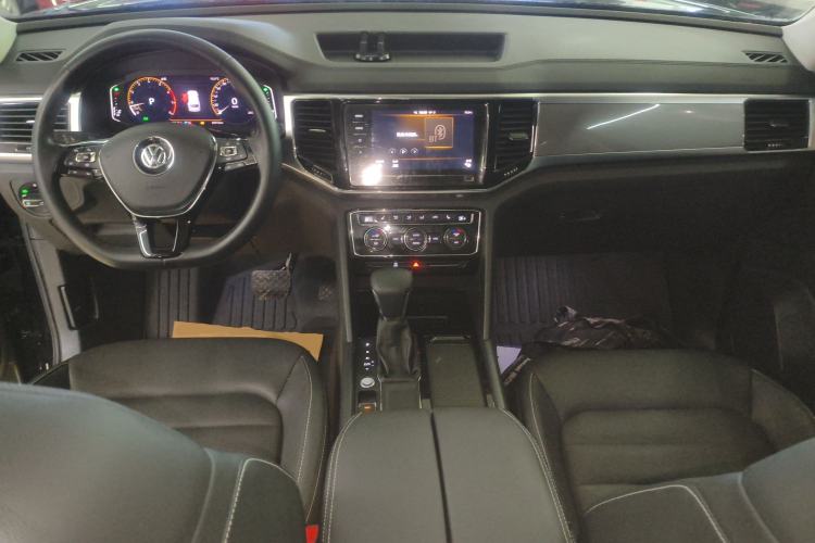 Used Volkswagen Teramont 2020 330TSI Two-Wheel-Drive Luxury Edition China VI Standard Center Console