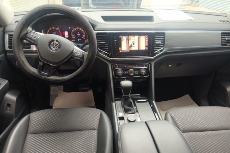 Used Volkswagen Teramont 2020 380TSI Four-Wheel Drive Comfort Edition China VI Standard Center Console