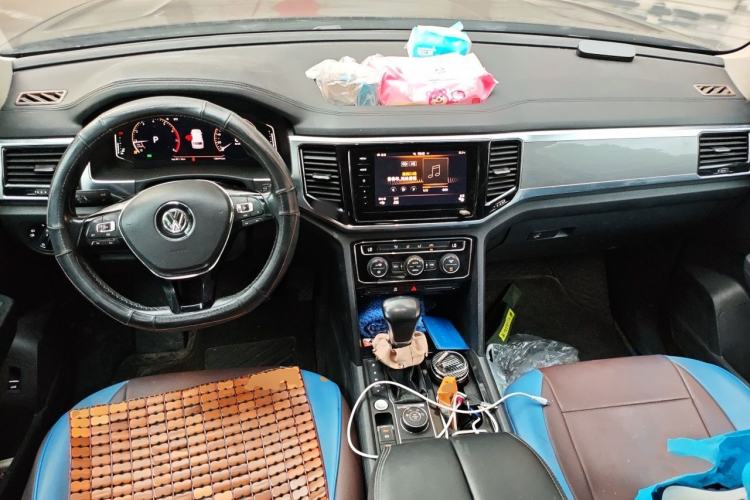 Used Volkswagen Teramont 2020 380TSI Four-Wheel Drive Comfort Edition China VI Standard Center Console