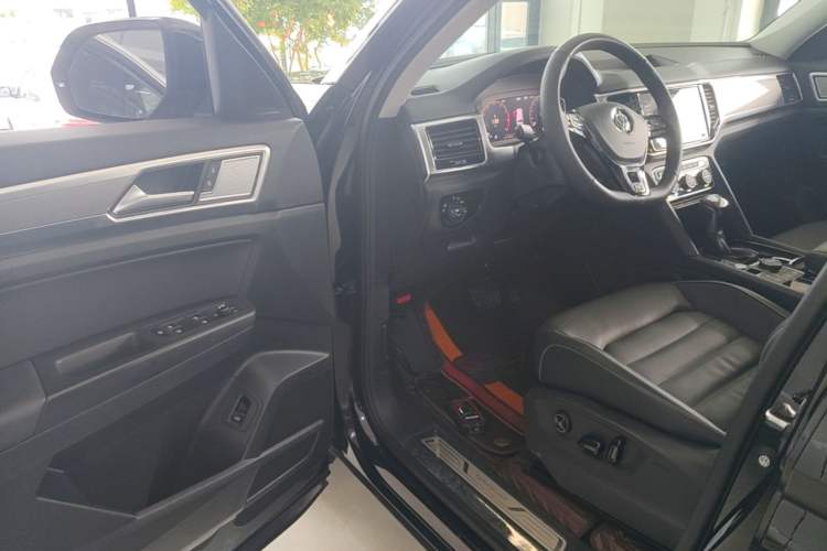 Used Volkswagen Teramont 2020 Revised Version 380TSI Four-Wheel Drive Luxury Edition Driver Seat