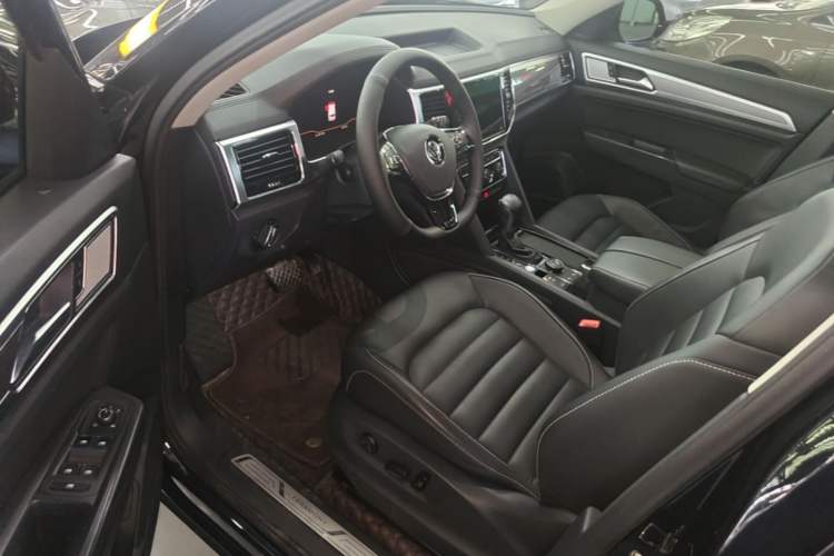 Used Volkswagen Teramont 2020 Revised Version 380TSI Four-Wheel Drive Luxury Edition Driver Seat