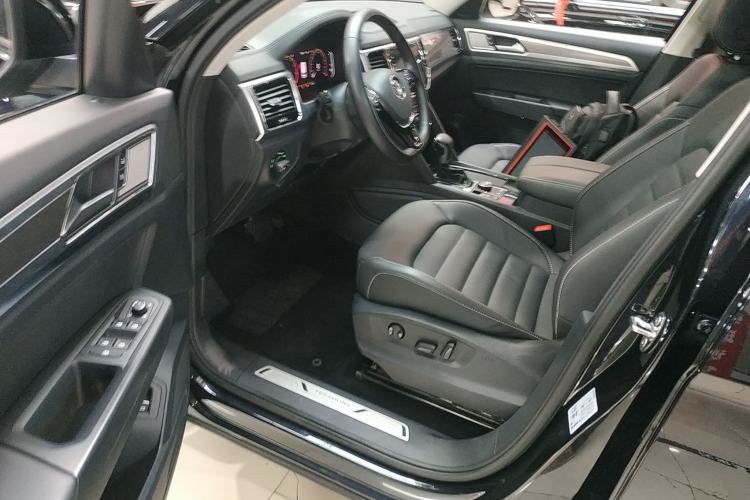 Used Volkswagen Teramont 2020 Revised Version 380TSI Four-Wheel Drive Luxury Edition Driver Seat