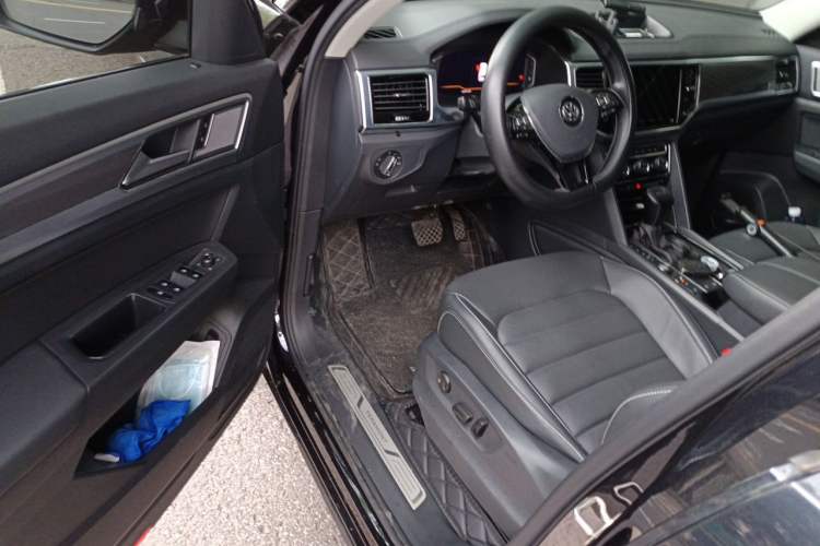 Used Volkswagen Teramont 2020 330TSI Two-Wheel-Drive Luxury Edition China VI Standard Driver Seat