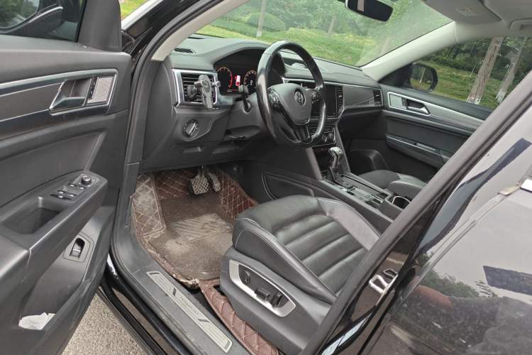 Used Volkswagen Teramont 2020 330TSI Two-Wheel-Drive Luxury Edition China VI Standard Driver Seat