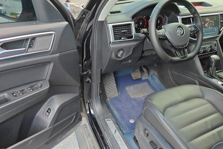 Used Volkswagen Teramont 2020 Revised Version 380TSI Four-Wheel Drive Luxury Edition Driver Seat