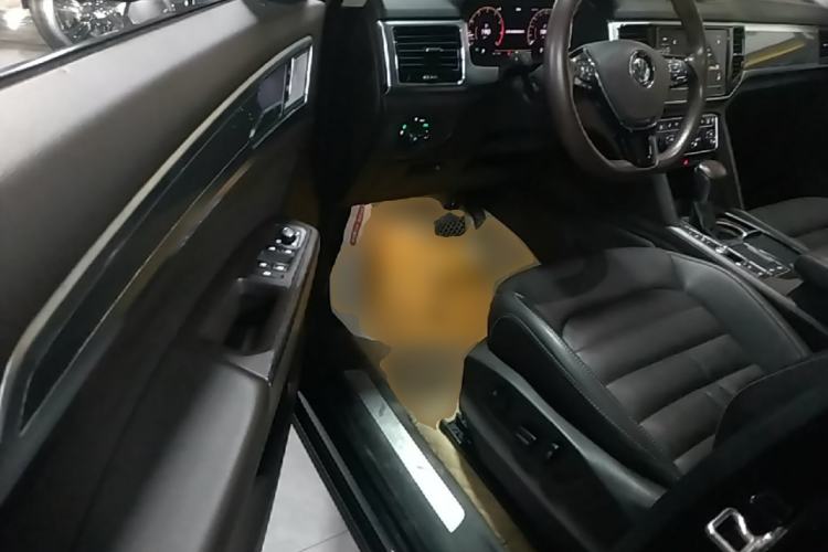 Used Volkswagen Teramont 2020 Revised Version 330TSI Two-Wheel Drive Luxury Edition Driver Seat