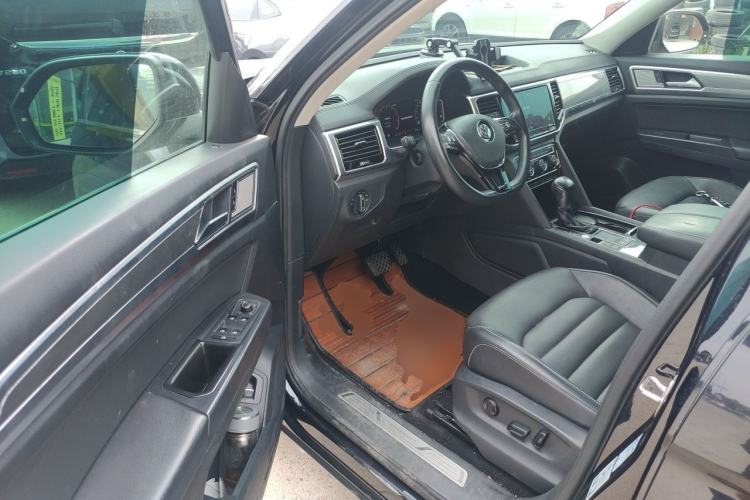 Used Volkswagen Teramont 2020 330TSI Two-Wheel-Drive Luxury Edition China VI Standard Driver Seat