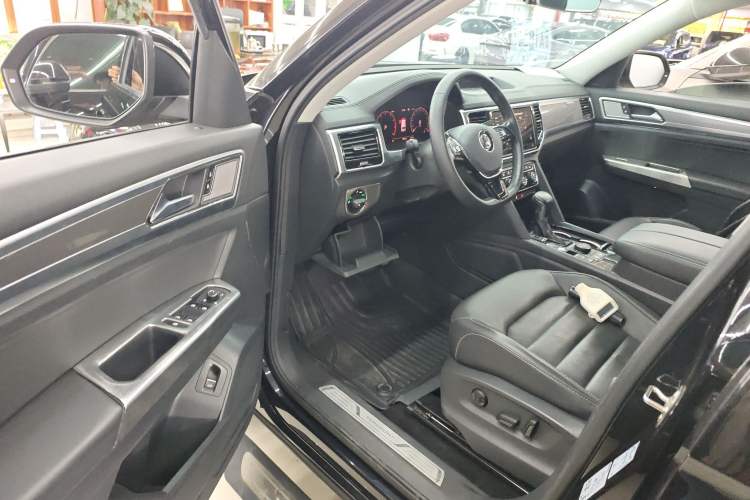 Used Volkswagen Teramont 2020 Revised Version 380TSI Four-Wheel Drive Luxury Edition Driver Seat
