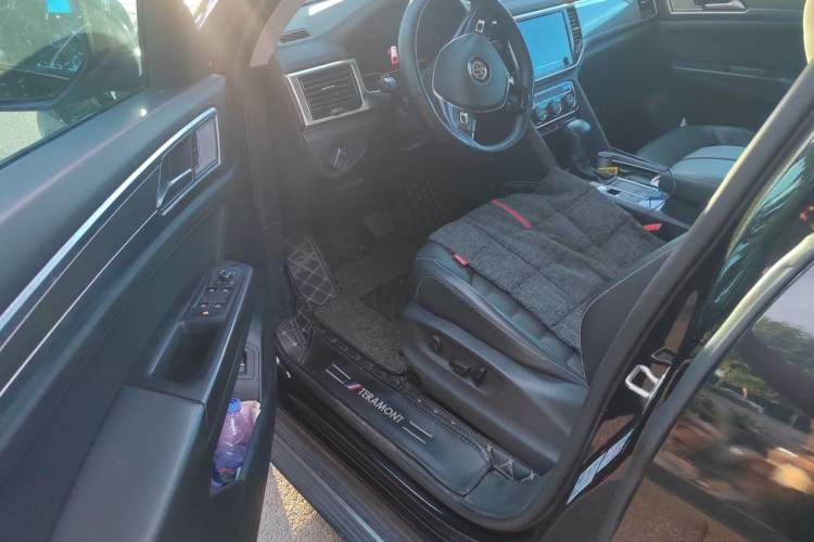Used Volkswagen Teramont 2020 330TSI Two-Wheel-Drive Luxury Edition China VI Standard Driver Seat