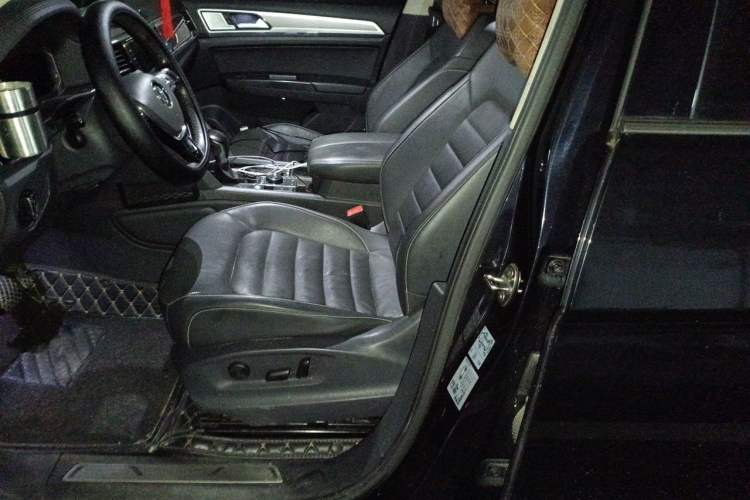 Used Volkswagen Teramont 2020 530 V6 Four-Wheel Drive Luxury Edition China V Standard Driver Seat