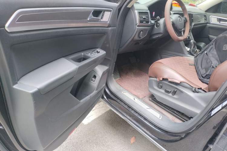 Used Volkswagen Teramont 2020 380TSI Four-Wheel Drive Comfort Edition China VI Standard Driver Seat