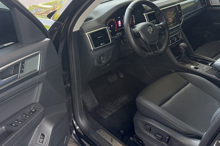 Used Volkswagen Teramont 2020 Revised Version 330TSI Two-Wheel Drive Comfort Edition Driver Seat