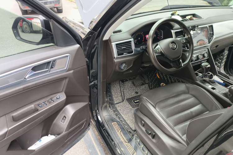 Used Volkswagen Teramont 2020 330TSI Two-Wheel-Drive Luxury Edition China VI Standard Driver Seat