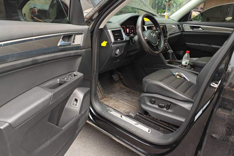 Used Volkswagen Teramont 2020 Revised Version 380TSI Four-Wheel Drive Luxury Edition Driver Seat