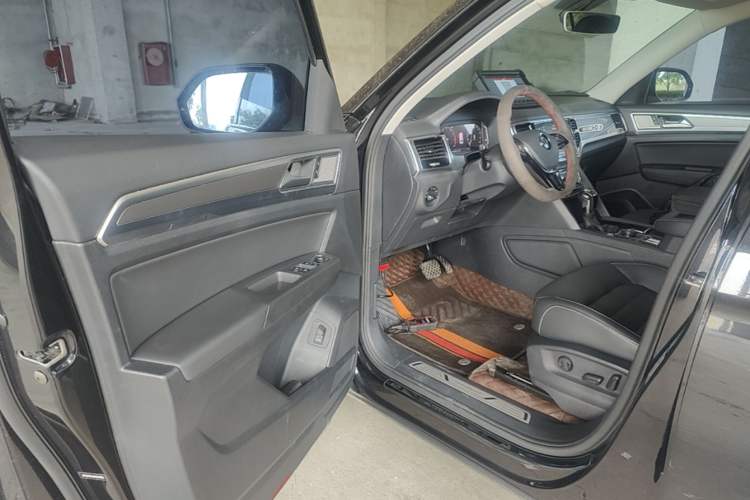 Used Volkswagen Teramont 2020 380TSI Four-Wheel Drive Luxury Version China VI Standard Driver Seat