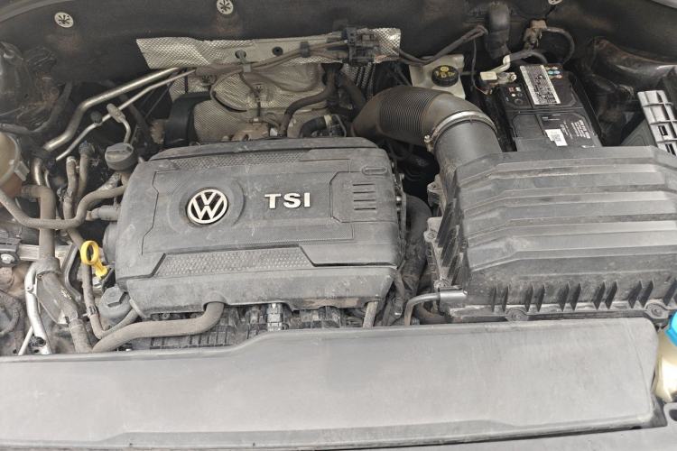 Used Volkswagen Teramont 2020 380TSI Four-Wheel Drive Luxury Version China VI Standard Engine Bay
