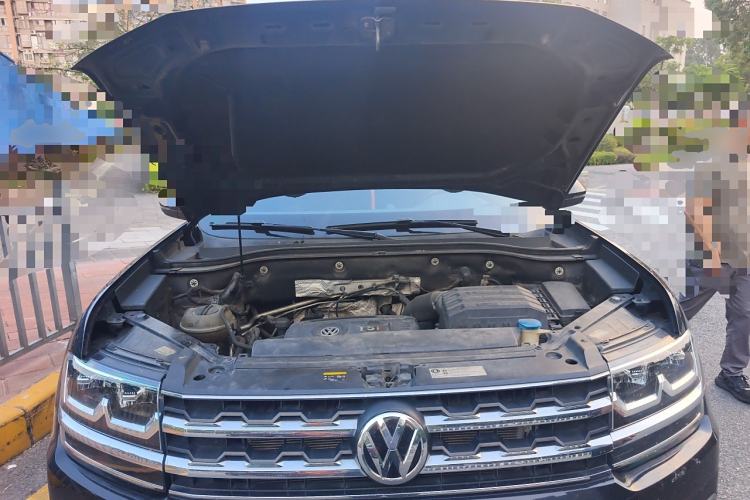 Used Volkswagen Teramont 2020 380TSI Four-Wheel Drive Luxury Version China VI Standard Engine Bay