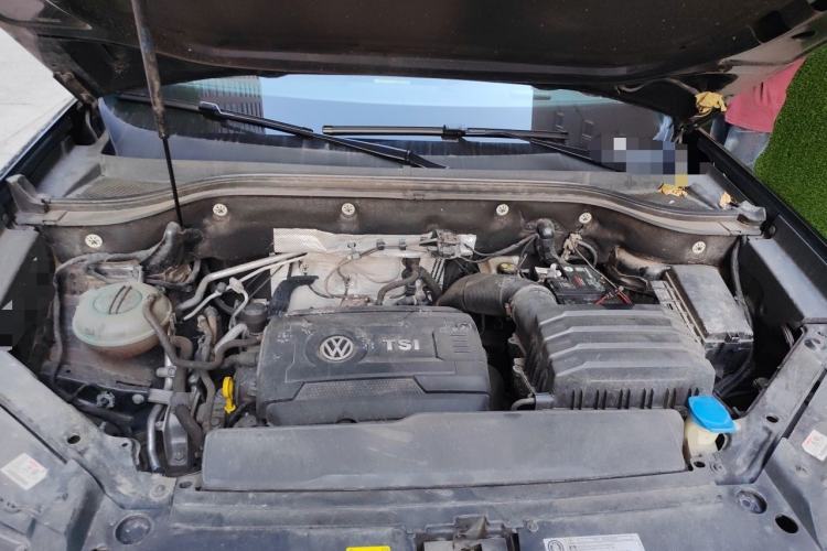 Used Volkswagen Teramont 2020 380TSI Four-Wheel Drive Luxury Version China VI Standard Engine Bay