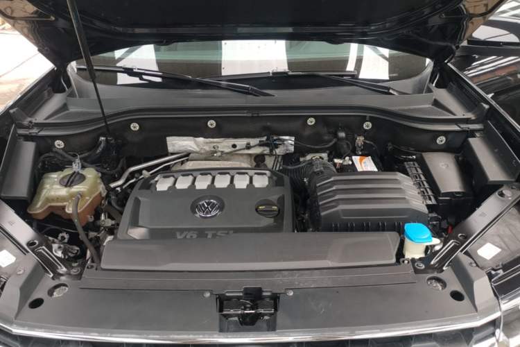 Used Volkswagen Teramont 2020 530 V6 Four-Wheel Drive Luxury Edition China V Standard Engine Bay