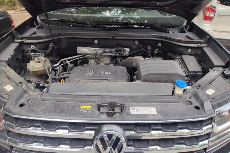 Used Volkswagen Teramont 2020 380TSI Four-Wheel Drive Luxury Version China VI Standard Engine Bay