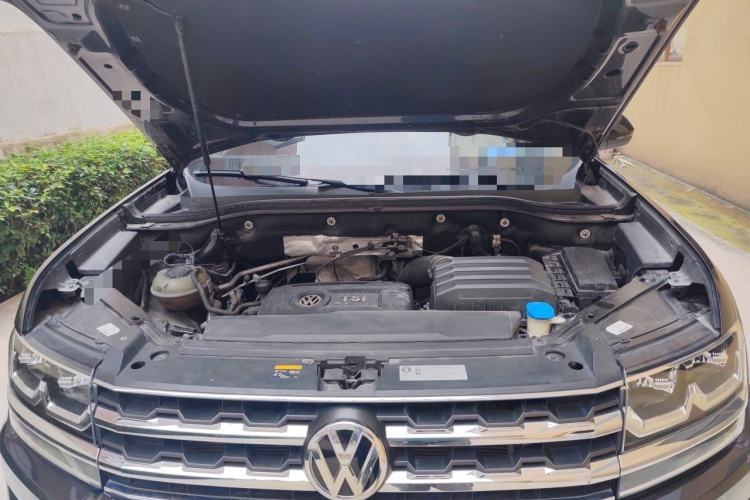 Used Volkswagen Teramont 2020 Revised Version 380TSI Four-Wheel Drive Luxury Edition Engine Bay