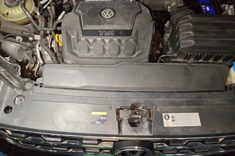 Used Volkswagen Teramont 2020 Revised Version 330TSI Two-Wheel Drive Comfort Edition Engine Bay