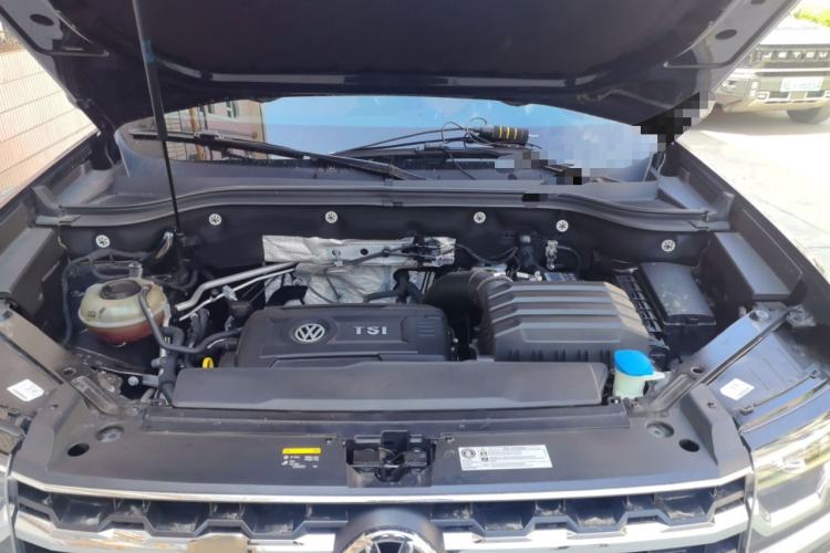 Used Volkswagen Teramont 2020 380TSI Four-Wheel Drive Luxury Edition China V Standard Engine Bay