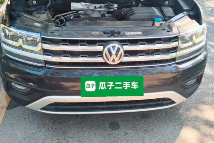 Used Volkswagen Teramont 2020 Revised Version 380TSI Four-Wheel Drive Comfort Edition Engine Bay