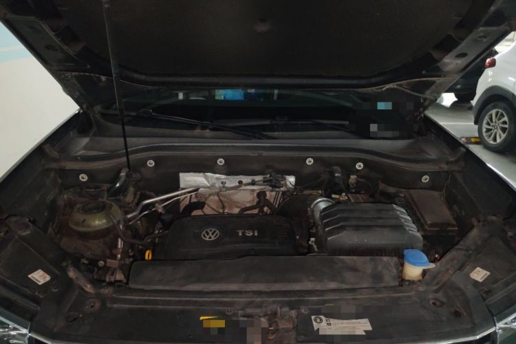 Used Volkswagen Teramont 2020 Revised Version 380TSI Four-Wheel Drive Luxury Edition Engine Bay