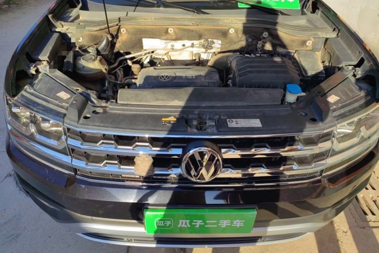 Used Volkswagen Teramont 2020 Revised Version 380TSI Four-Wheel Drive Luxury Edition Engine Bay