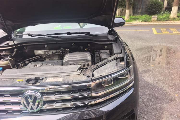 Used Volkswagen Teramont 2020 380TSI Four-Wheel Drive Luxury Version China VI Standard Engine Bay Left