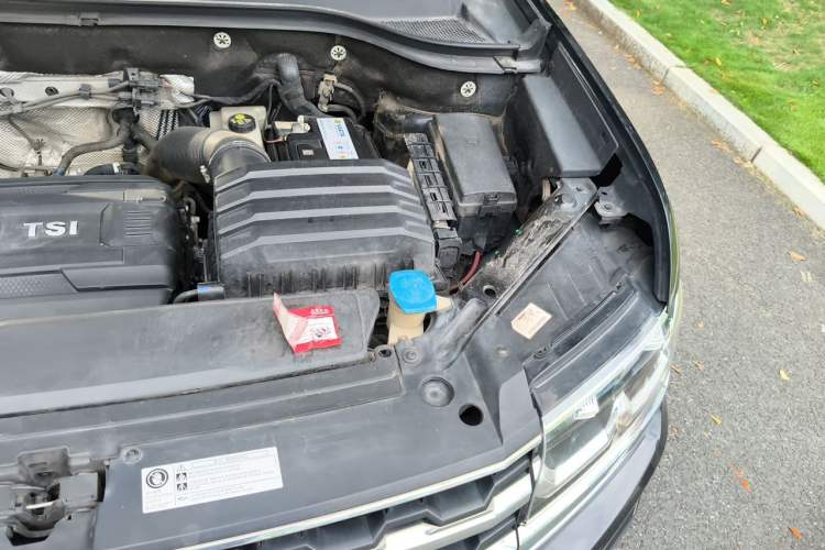 Used Volkswagen Teramont 2020 380TSI Four-Wheel Drive Luxury Version China VI Standard Engine Bay Left