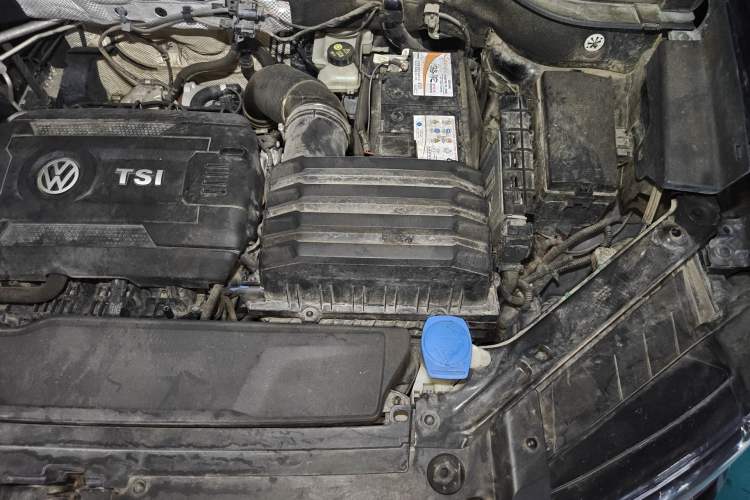Used Volkswagen Teramont 2020 Revised Version 380TSI Four-Wheel Drive Flagship Edition Engine Bay Left