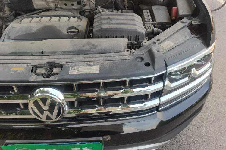 Used Volkswagen Teramont 2020 Revised Edition 530 V6 Four-Wheel Drive Prestige Flagship Version Engine Bay Left