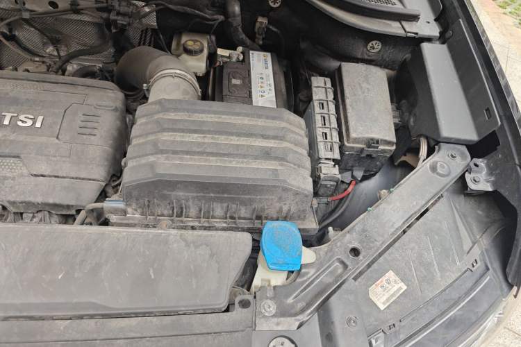 Used Volkswagen Teramont 2020 380TSI Four-Wheel Drive Luxury Version China VI Standard Engine Bay Left